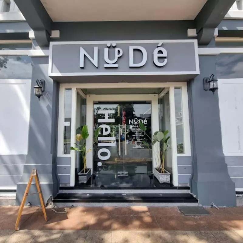 Nude Bakery & Cafe