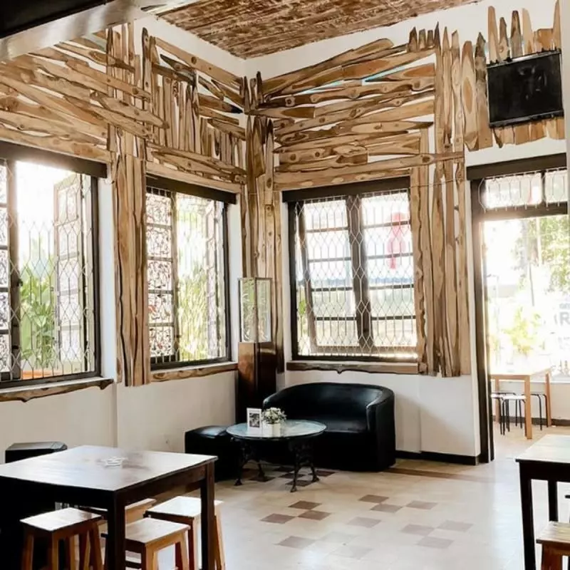 Lokasi dan Konsep Tempat