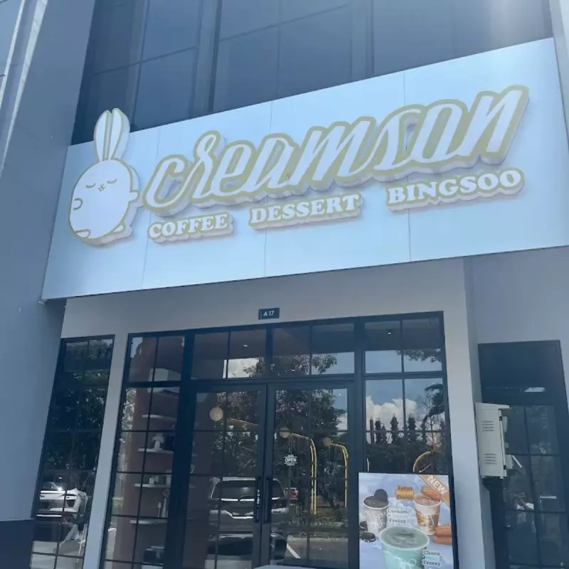 Creamson Cafe Surabaya